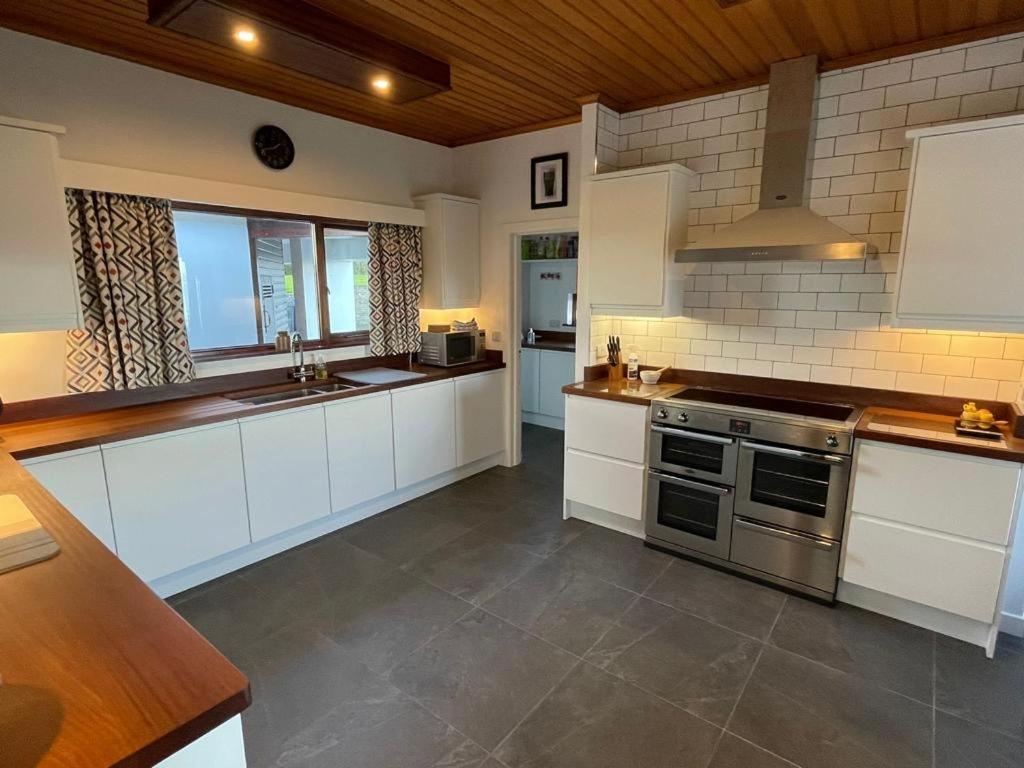 Villa Castlepoint à Strangford Extérieur photo